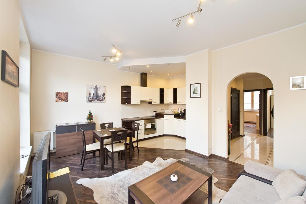 Gdanskie Apartamenty - Apartamenty - Dluga Z Widokiem Na Ratusz I Nad Motlawa Habitación foto
